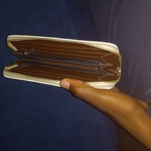 Women's wallet